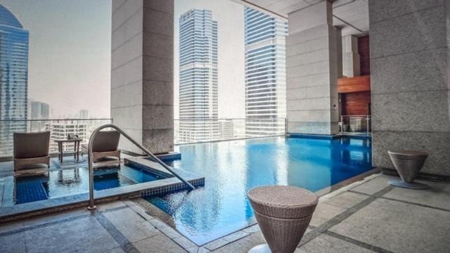 Bonnington Jumeraih Lakes Towers , Jlt Cluster J , Dubai Exterior photo